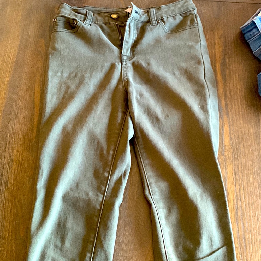 Forever21 pant green size 24 skinny stretch